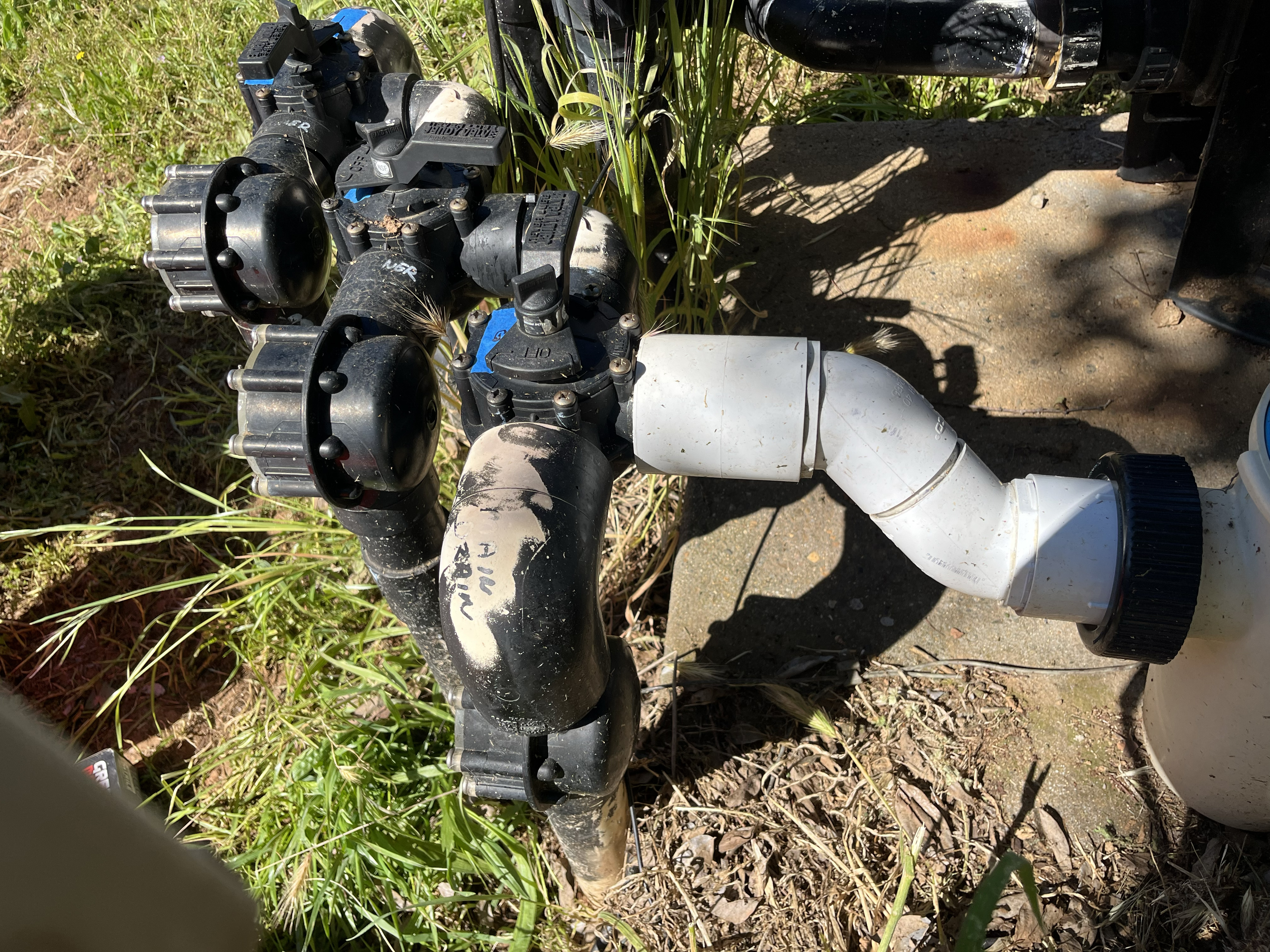 Pool leak repair 103